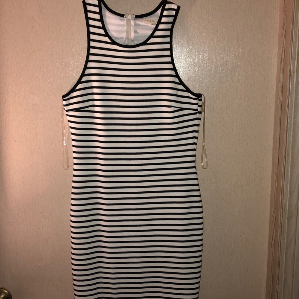 Black and white summer dress